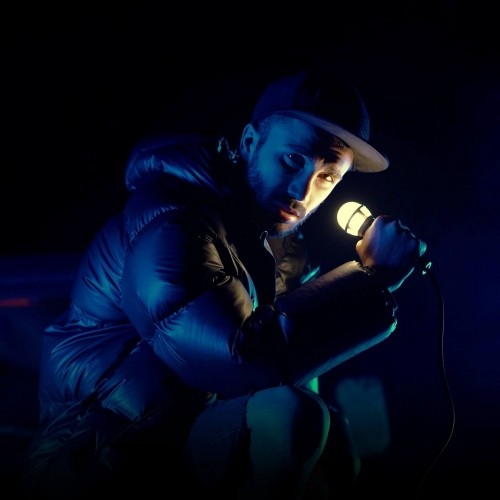 دانلود آهنگ جدید مهراد جم به نام منو نمیشناسه (نسخه کامل)